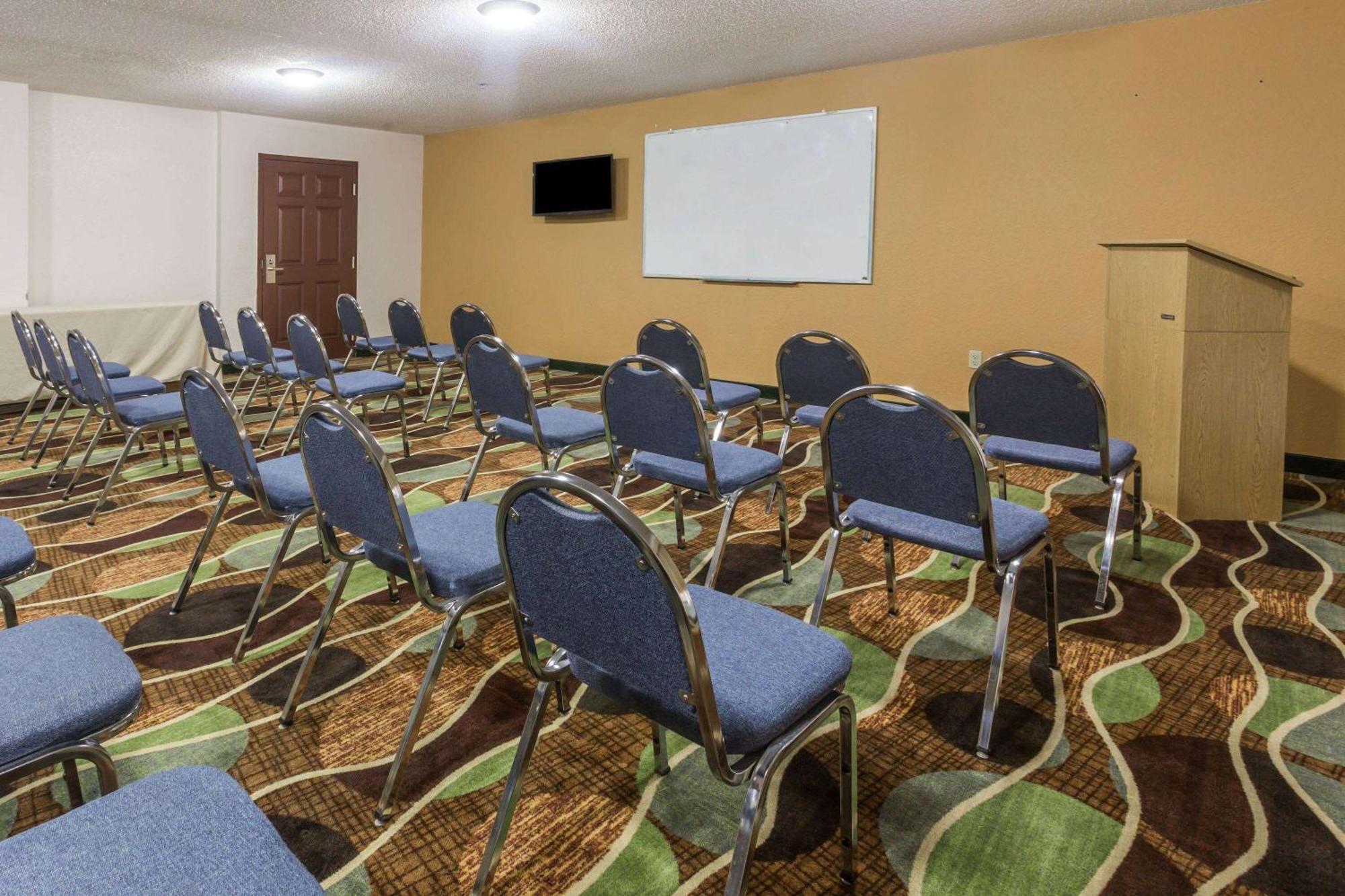 Days Inn By Wyndham Sarasota I-75 Vamo Eksteriør bilde