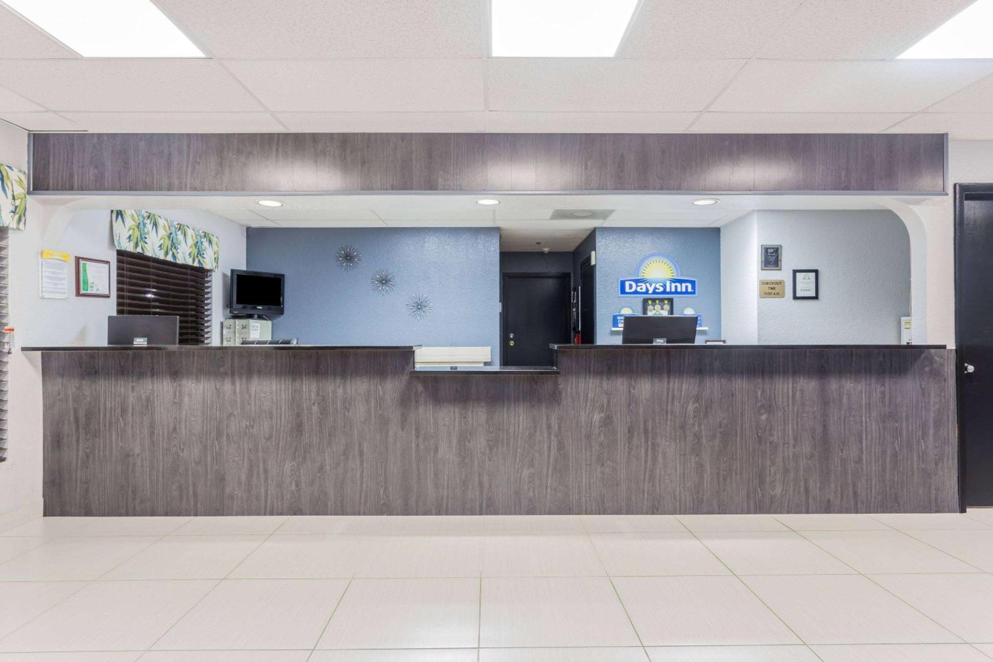 Days Inn By Wyndham Sarasota I-75 Vamo Eksteriør bilde